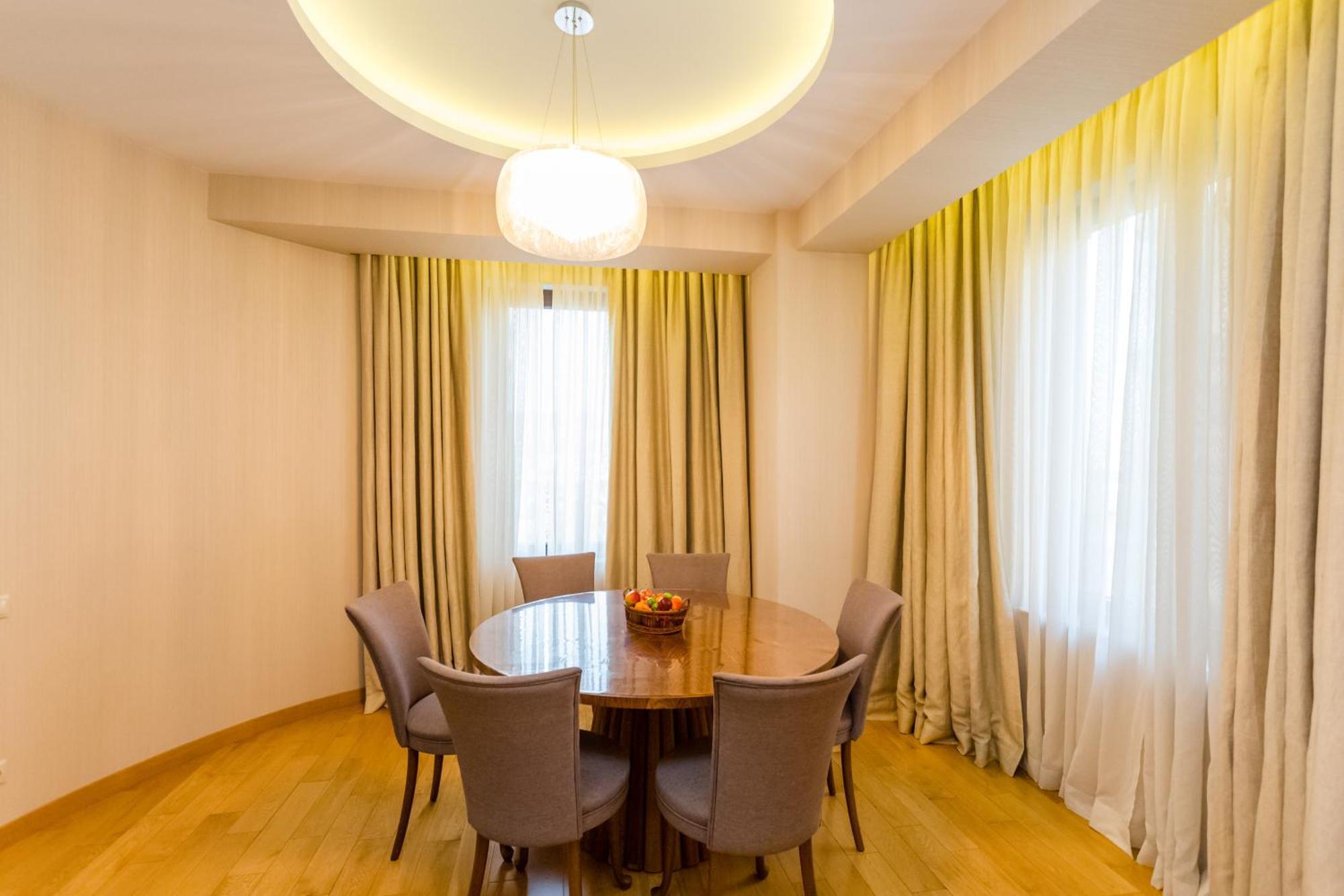 City Luxury Apartment L Tbilissi Extérieur photo